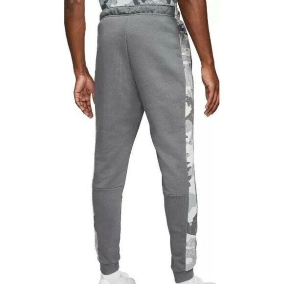 Nike Men's Dri-Fit Move To Zero Tapered Leg Training Pants Smoke Grey Camo NWT - Picture 2 of 4